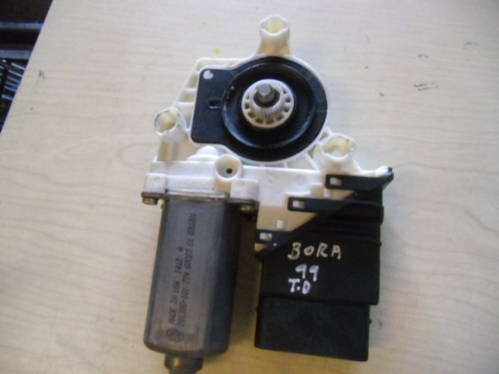 Motor Elevador Vidro VW Bora 1999 Tras Drt mev344